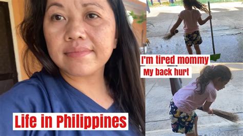 pinay mom kinantot ng anak|Mother.